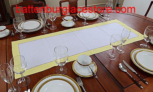 Table runner. White with Limelight (yellow) 16x45"